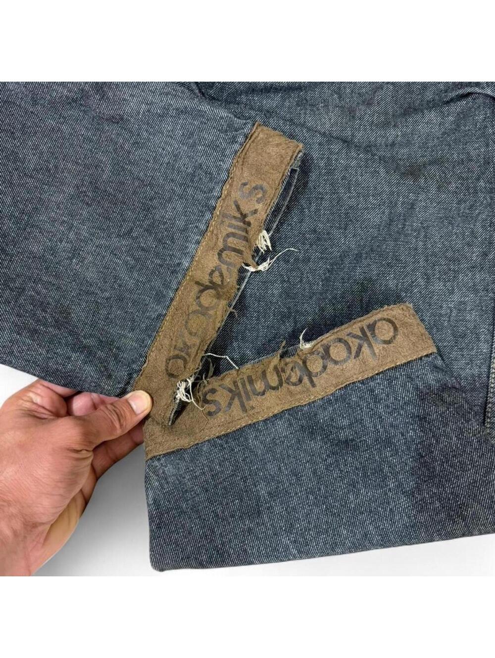 Akademiks y2k style denim jeans with unique style - Picture 8 of 8